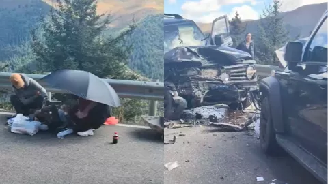 川藏线坦克300相撞