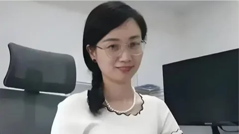 2025至少还有你热梗